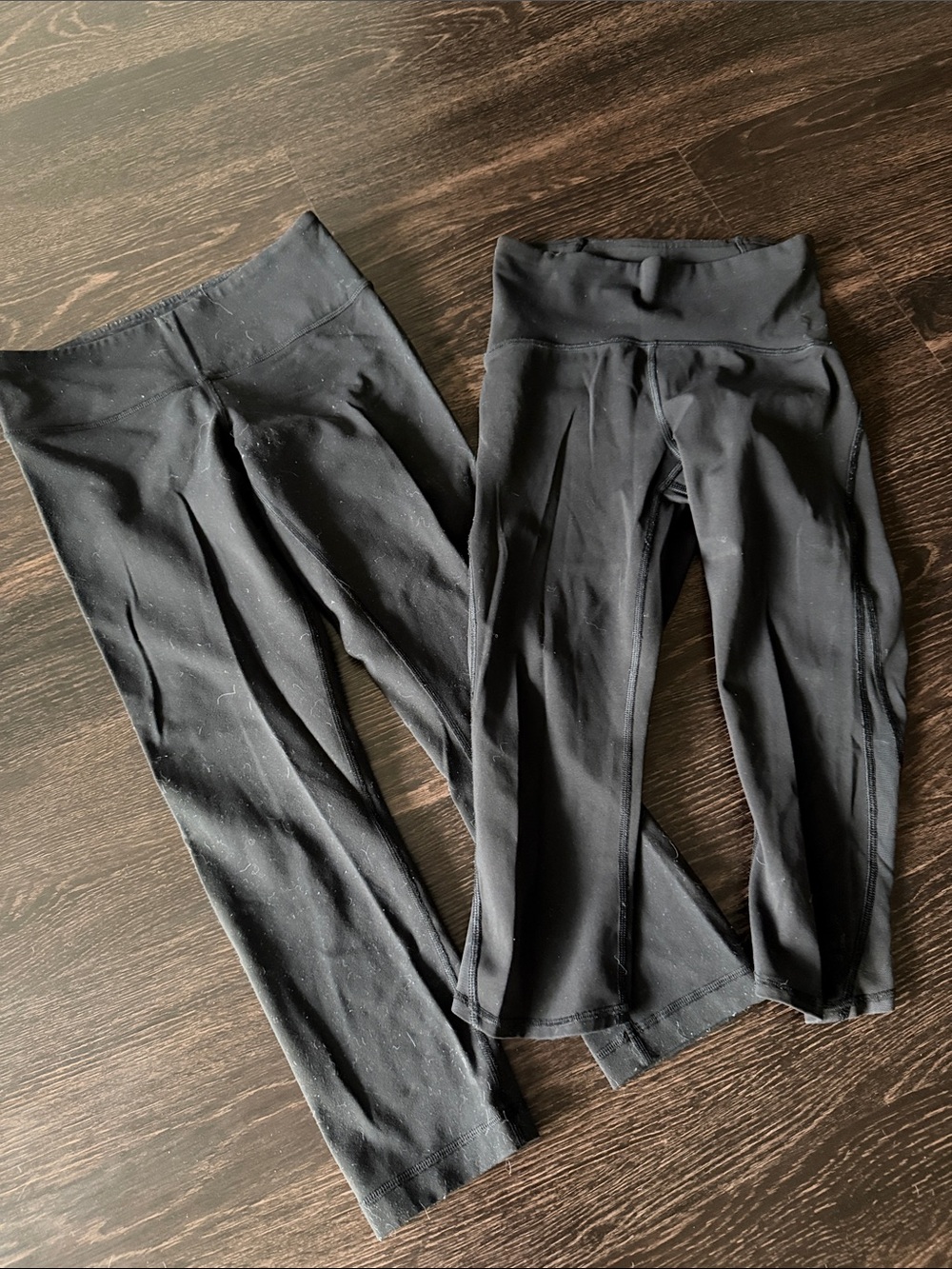 lululemon athletica black cropped leggings pair